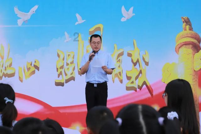 刘伯温有一则预言，据说预测到了20世纪的事，真的有这么传奇吗？
